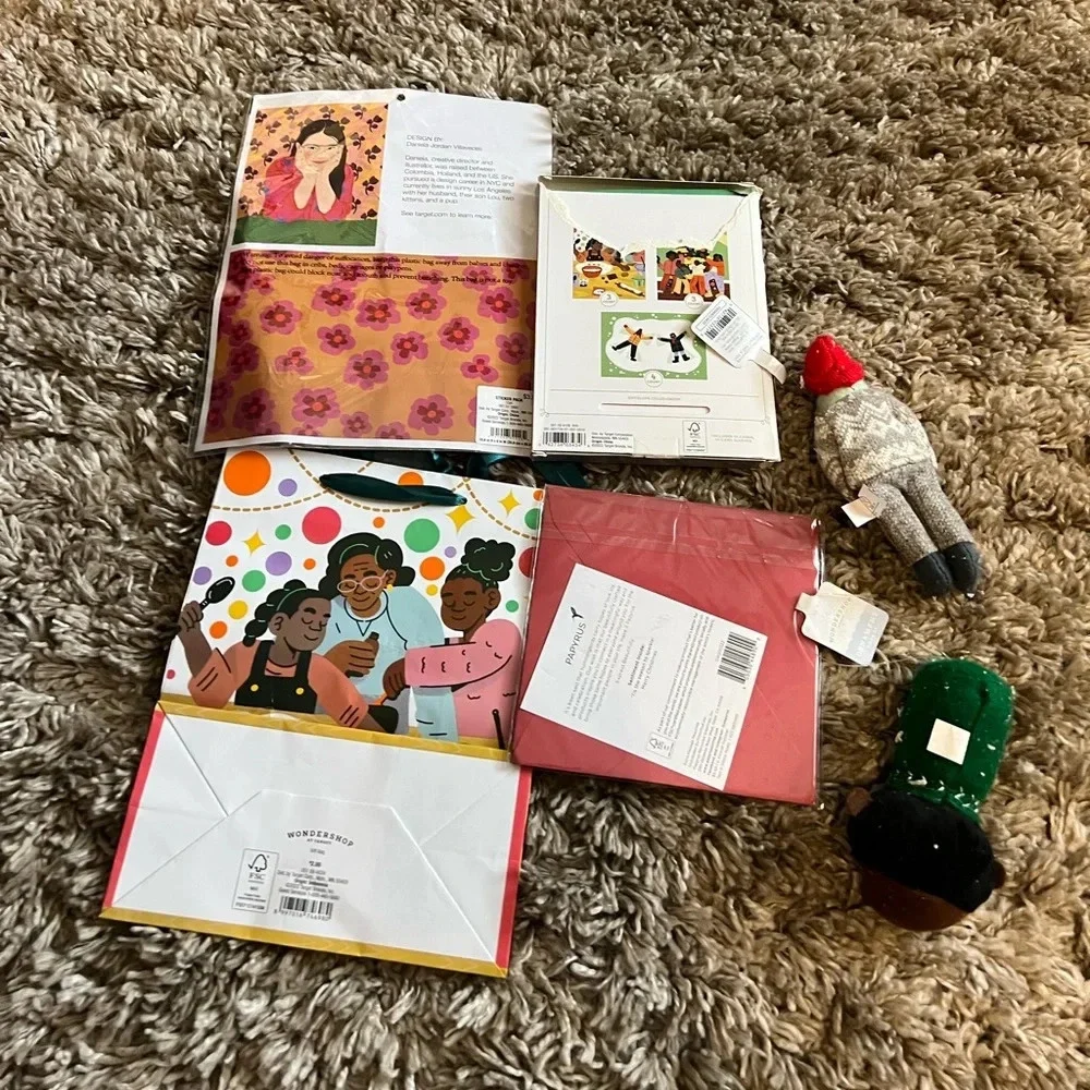 NWT‎ set of Latino women month items from target